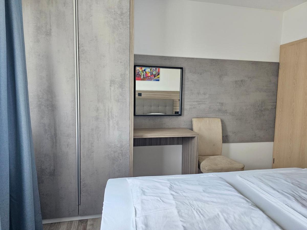 Apartment Premium Apartments Tade Funtana