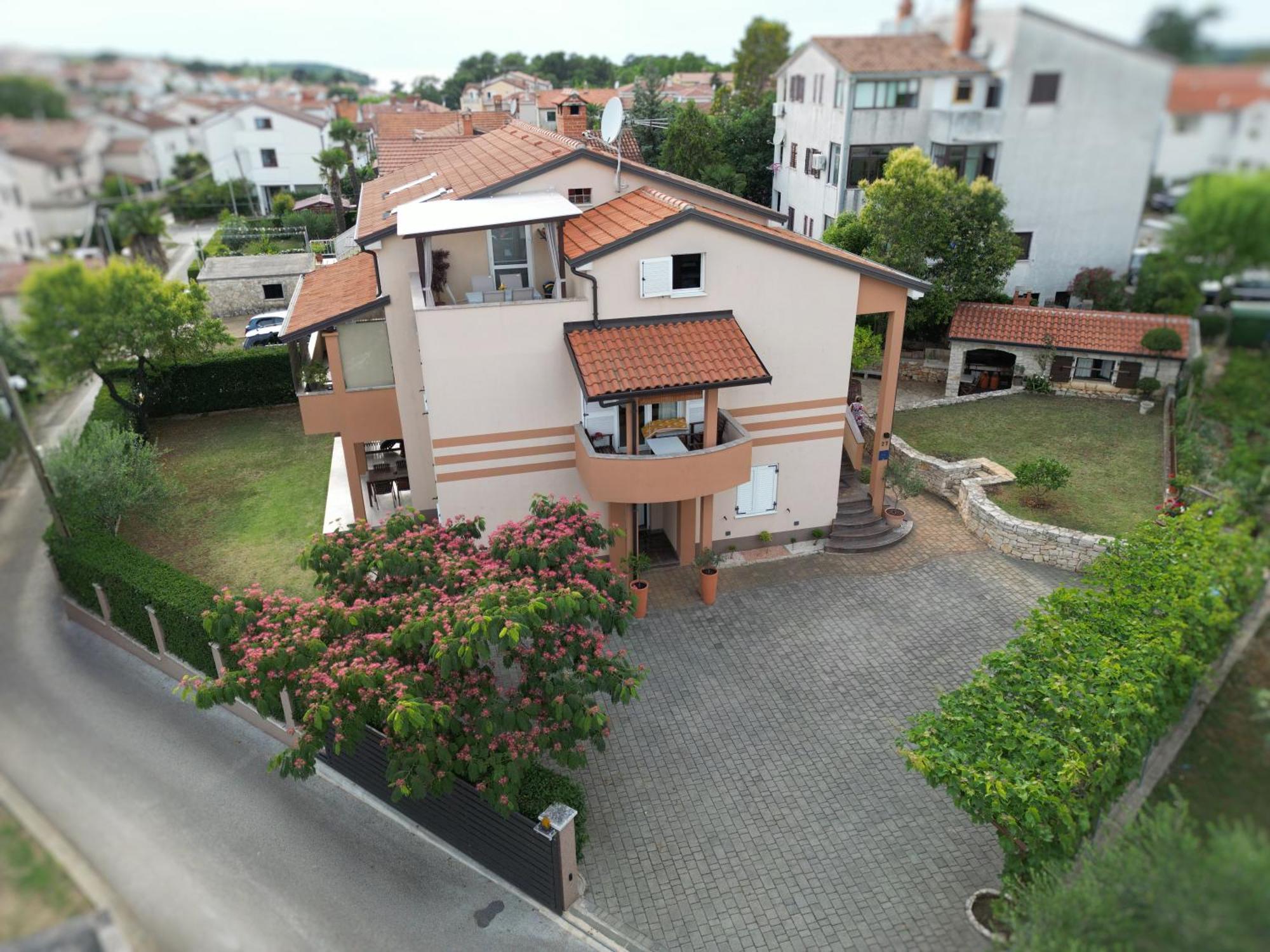 Apartment Premium Apartments Tade Funtana *