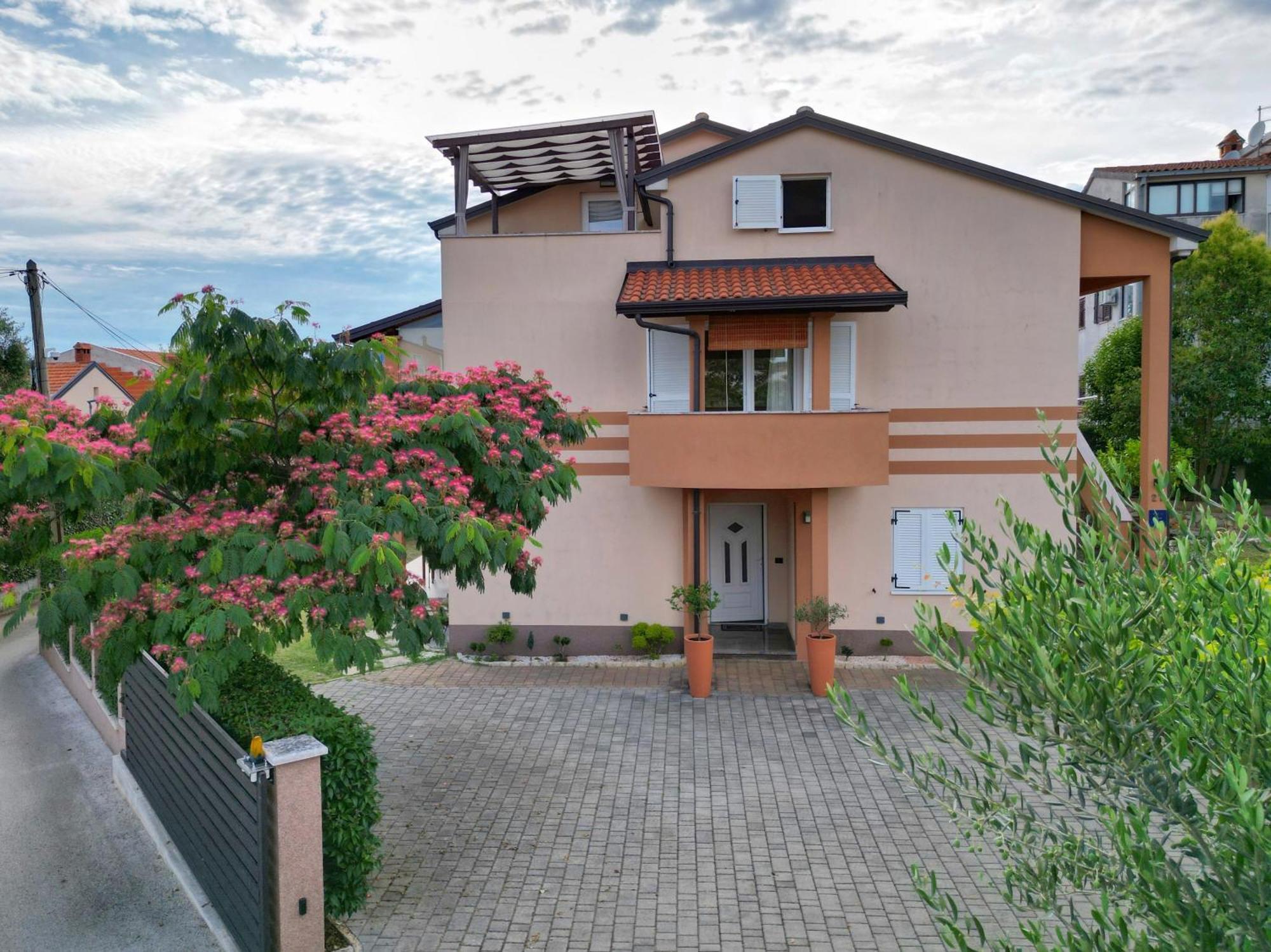 Premium Apartments Tade Funtana Apartment
